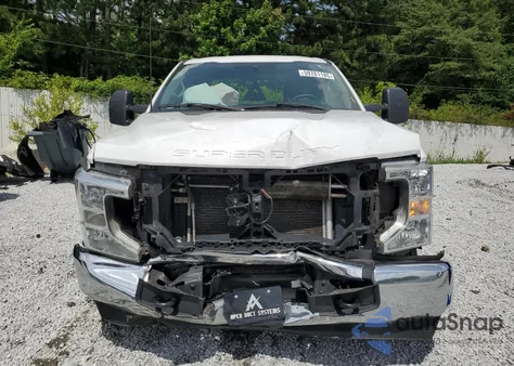 2022 Ford F250 Super Duty z USA, uszkodzony, nr VIN 1FT7X2A66NEG43410